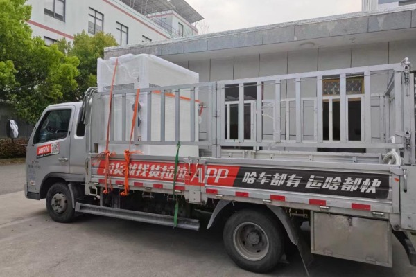 浙江某機械公司訂購的60kWCT4防爆加熱控溫系統(tǒng)已出廠發(fā)貨
